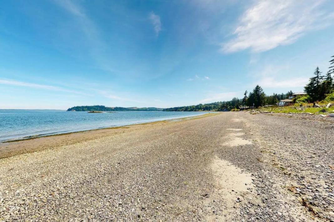 Puget Sound Chic Romantic Cottage With Private Beach Access & Gated Entry Port Ludlow Eksteriør bilde