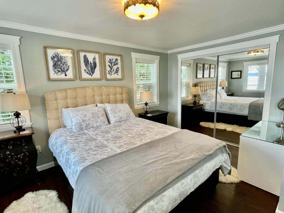 Puget Sound Chic Romantic Cottage With Private Beach Access & Gated Entry Port Ludlow Eksteriør bilde